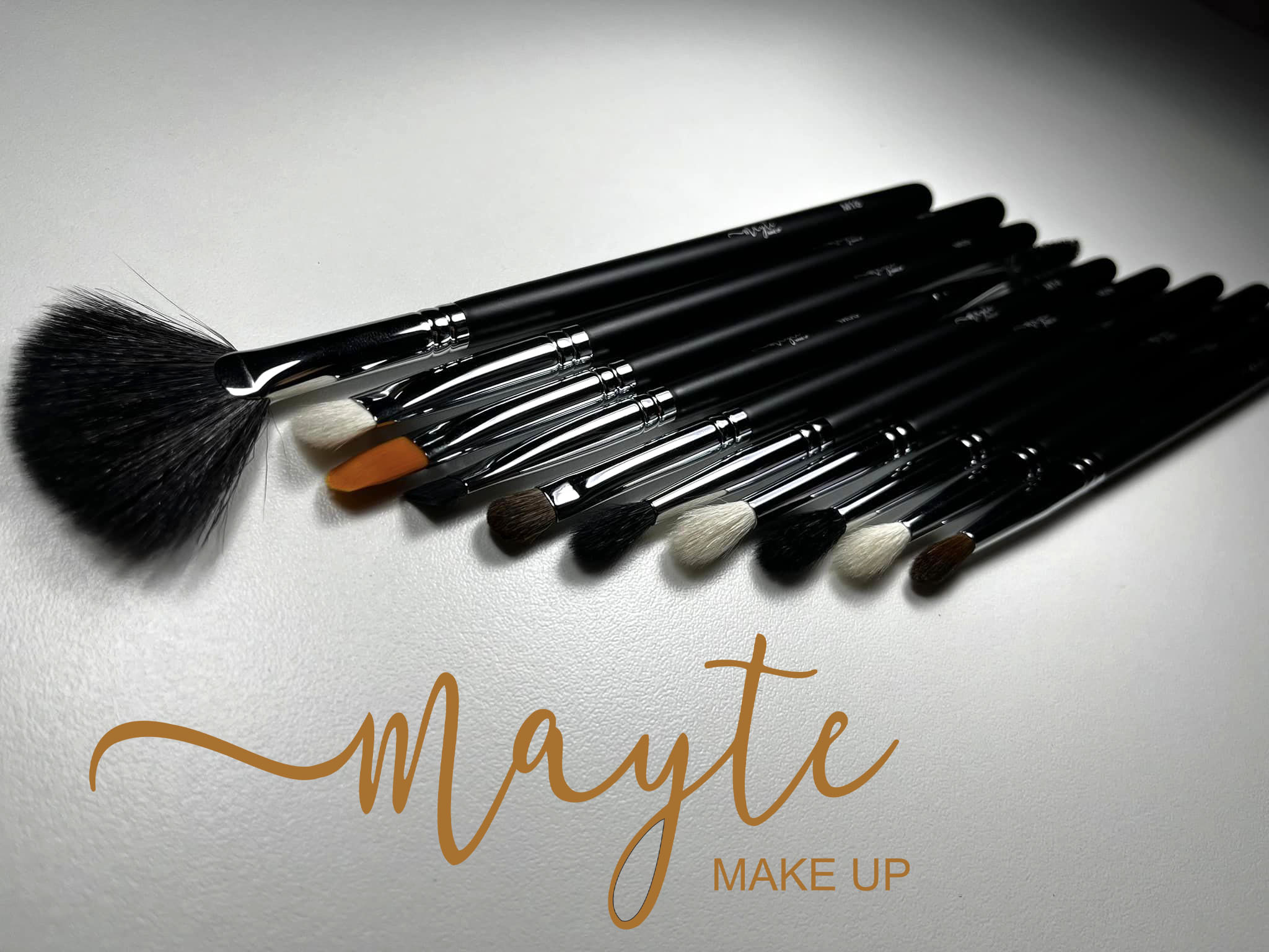 Brochas Profesionales para Maquillaje de Mayte Make Up