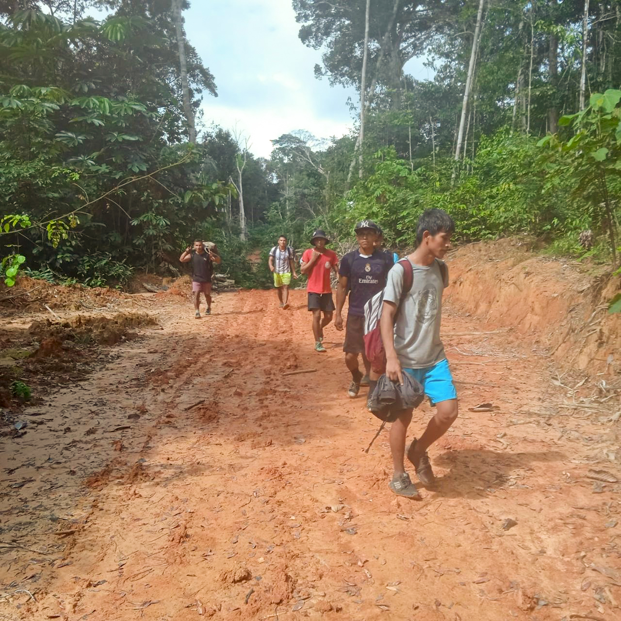 La Epopeya Futbolística de los Matsés: Un Viaje a través de la Selva, desde Yaquerana hasta Requena, para Alcanzar su Sueño en la Copa Perú 2023